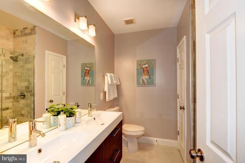 1438 K St SE, Washington, DC 20003 photo 18