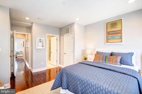 1438 K St SE, Washington, DC 20003 photo 16