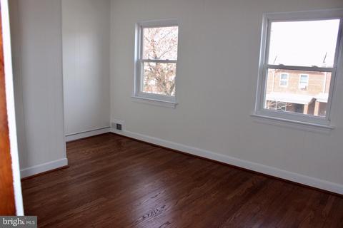 1639 Lang Pl NE, Washington, DC 20002 photo 11