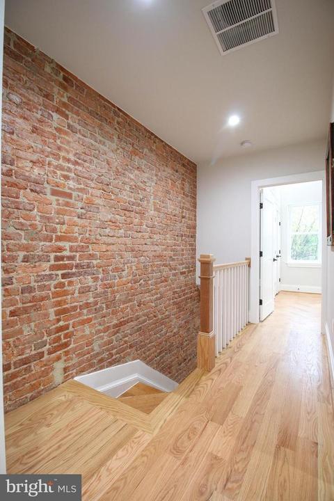 1617 D St NE, Washington, DC 20002 photo 15