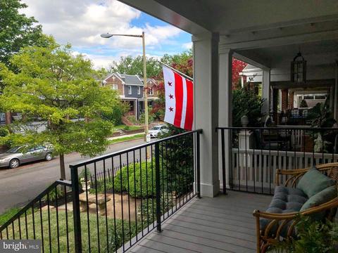 1617 D St NE, Washington, DC 20002 photo 2