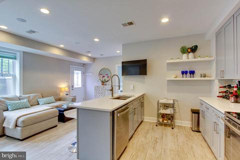1014 10th St NE #1, Washington, DC 20002 photo 8