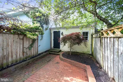 125 D St SE, Washington, DC 20003 photo 16