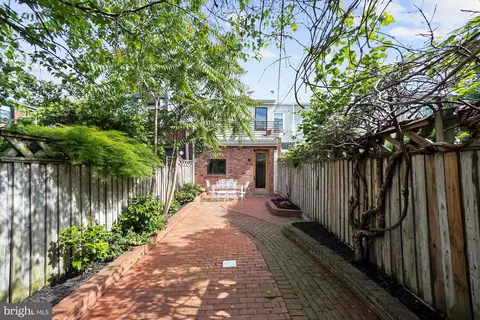 125 D St SE, Washington, DC 20003 photo 15