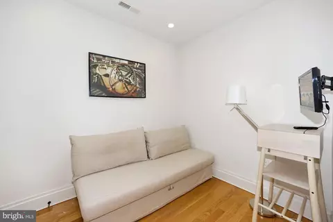125 D St SE, Washington, DC 20003 photo 23