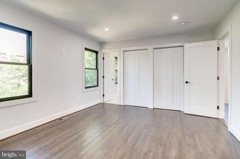1327 Maple View Pl SE, Washington, DC 20020 photo 12