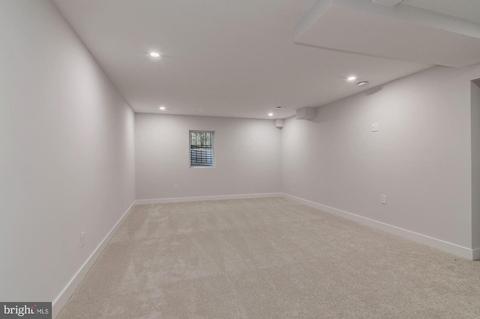 1327 Maple View Pl SE, Washington, DC 20020 photo 18