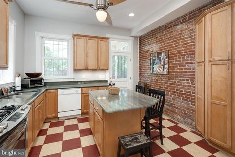 712 12th St NE, Washington, DC 20002 photo 12