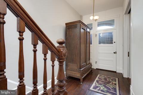 712 12th St NE, Washington, DC 20002 photo 3