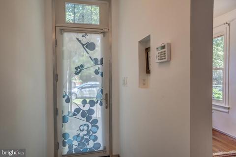 521 14th St NE, Washington, DC 20002 photo 5