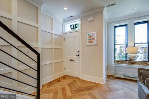 217 A St NE, Washington, DC 20002 photo 4