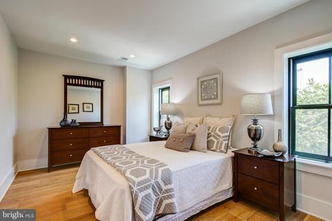 217 A St NE, Washington, DC 20002 photo 27