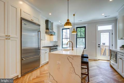 217 A St NE, Washington, DC 20002 photo 12