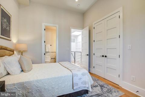 217 A St NE, Washington, DC 20002 photo 26