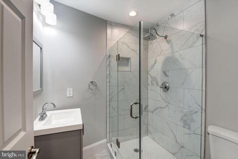 17 U St NW #B, Washington, DC 20001 photo 17