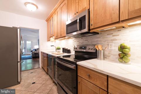 3205 Sutton Pl NW #D, Washington, DC 20016 photo 12