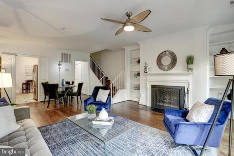 3205 Sutton Pl NW #D, Washington, DC 20016 photo 1
