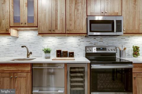 3205 Sutton Pl NW #D, Washington, DC 20016 photo 10