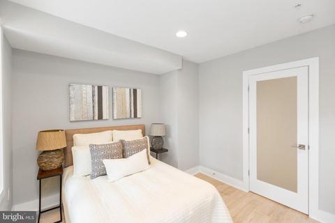 1832 D St NE #1, Washington, DC 20002 photo 15