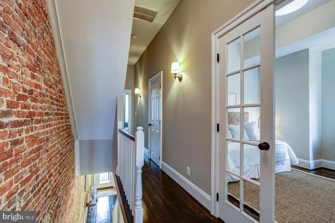720 6th St NE, Washington, DC 20002 photo 16