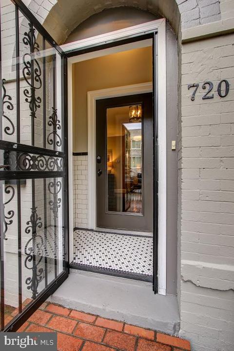 720 6th St NE, Washington, DC 20002 photo 4