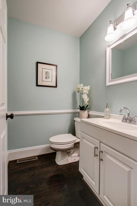 720 6th St NE, Washington, DC 20002 photo 9