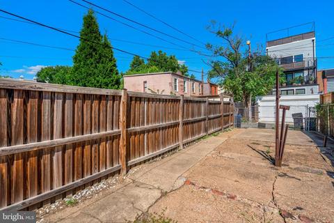 1031 7th St NE, Washington, DC 20002 photo 16