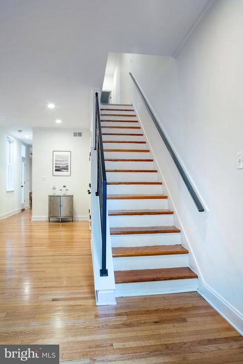 336 13th St NE, Washington, DC 20002 photo 3