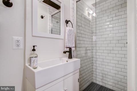 1651 C St NE, Washington, DC 20002 photo 43