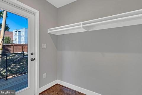 216 T St NE #4, Washington, DC 20002 photo 24