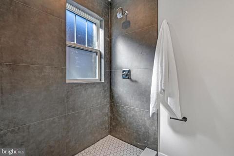 216 T St NE #4, Washington, DC 20002 photo 18