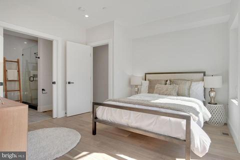 320 Webster St NW #2, Washington, DC 20011 photo 14