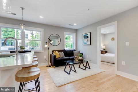 714 11th St NE #304, Washington, DC 20002 photo 2
