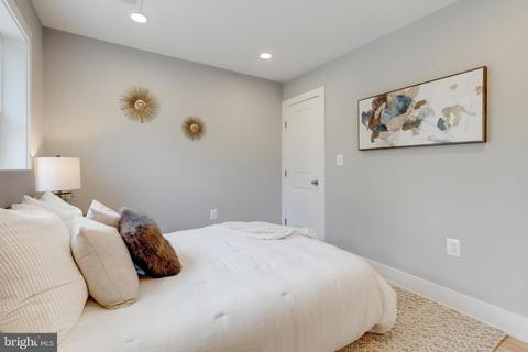 714 11th St NE #304, Washington, DC 20002 photo 14