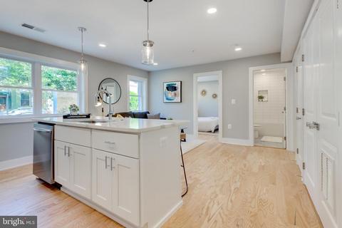 714 11th St NE #304, Washington, DC 20002 photo 3