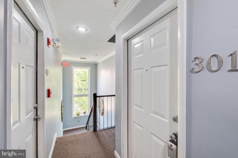 412 19th St NE #301, Washington, DC 20002 photo 2