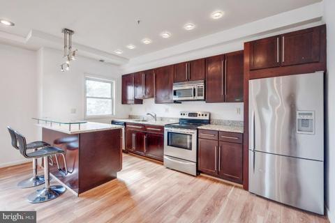 412 19th St NE #301, Washington, DC 20002 photo 1