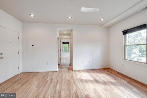 412 19th St NE #301, Washington, DC 20002 photo 8
