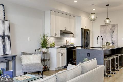 1654 Montello Ave NE #2, Washington, DC 20002 photo 2