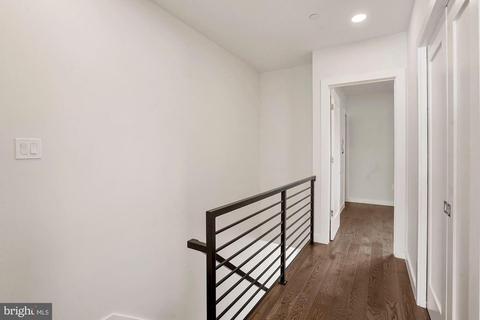 1661 Gales NE #2, Washington, DC 20002 photo 26