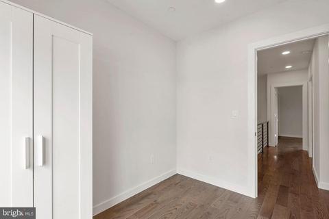 1661 Gales NE #2, Washington, DC 20002 photo 20