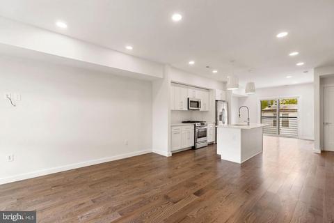 1661 Gales NE #2, Washington, DC 20002 photo 9