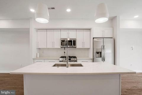 1661 Gales NE #2, Washington, DC 20002 photo 28