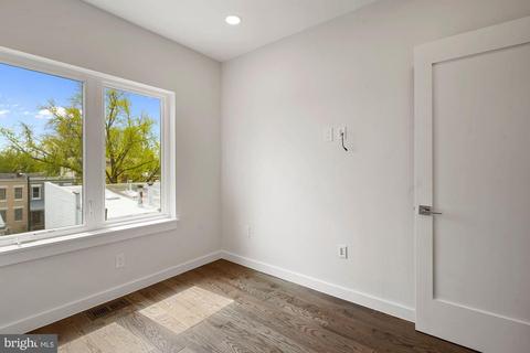 1661 Gales NE #2, Washington, DC 20002 photo 22