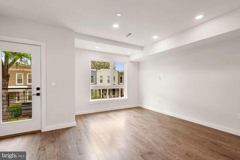 1661 Gales NE #2, Washington, DC 20002 photo 10