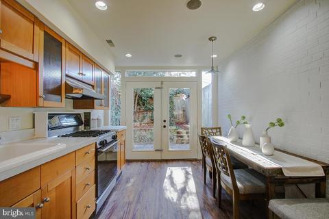 713 A St NE, Washington, DC 20002 photo 11