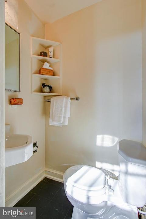 713 A St NE, Washington, DC 20002 photo 29