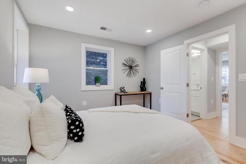 714 11th St NE #101, Washington, DC 20002 photo 17