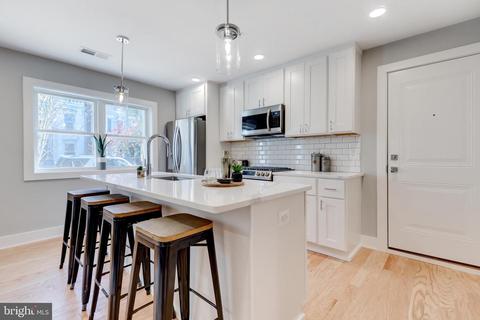 714 11th St NE # 201, Washington, DC 20002 photo 6