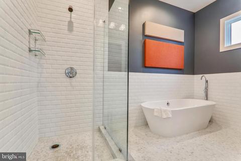 225 20th St NE #3, Washington, DC 20002 photo 22